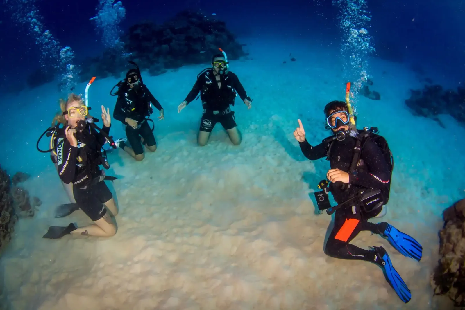 PADI Open Water Diver course at The Wave Diving Center — photo 5