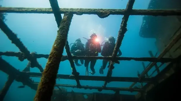 Wreck Diver course at The Wave Diving Center — photo 2